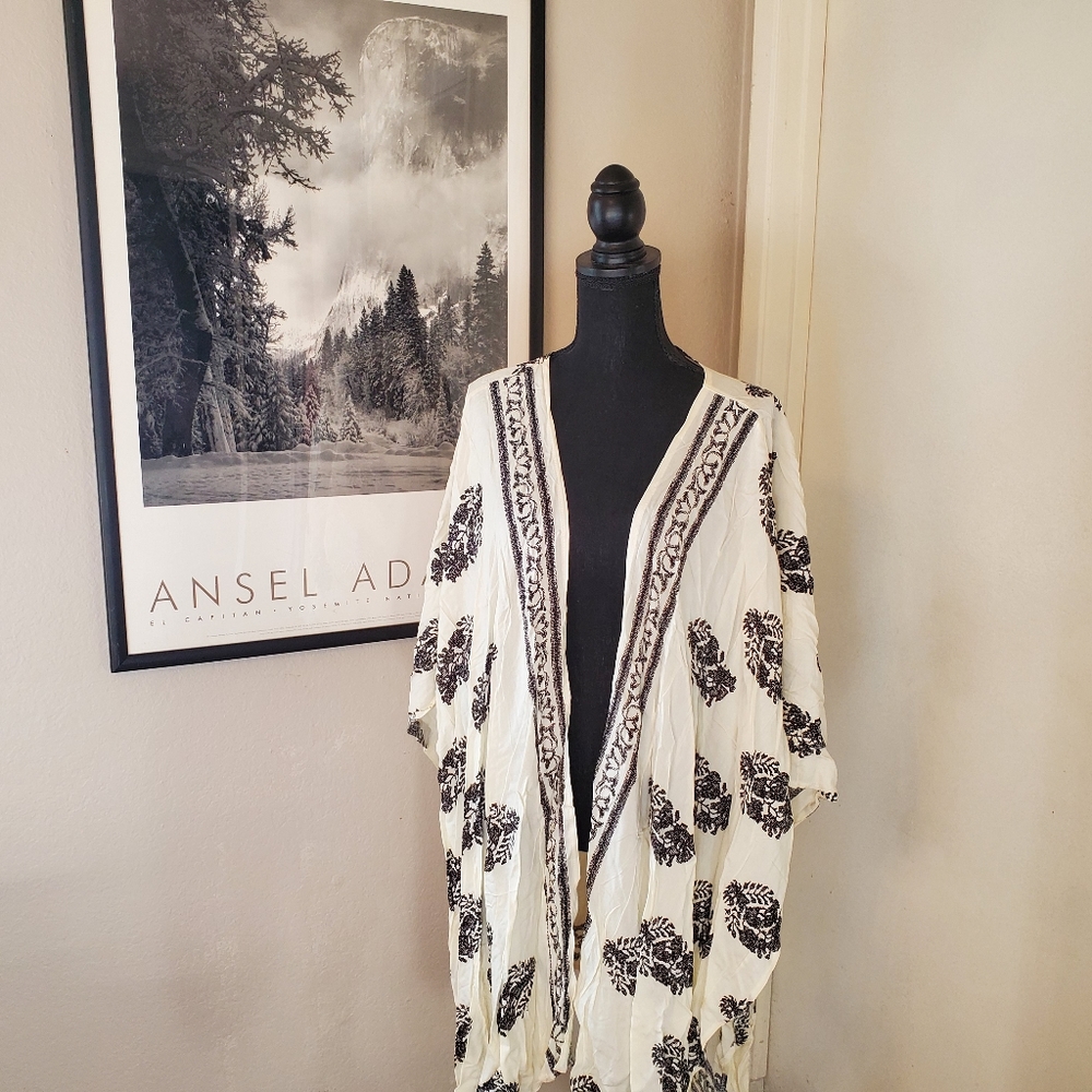Plus size wrap/ kimono poncho type cover up
